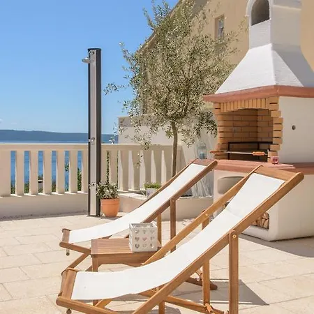 Apartments Villa Atlantis Trogir Exterior photo