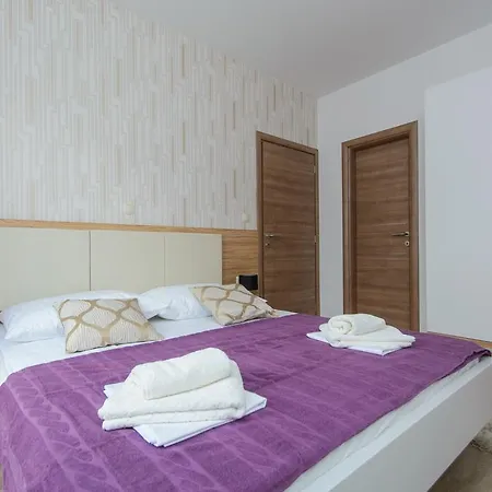Apartments Villa Atlantis Trogir Exterior photo