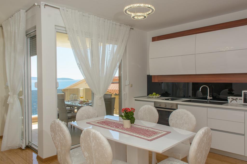 Atlantis Apartment *